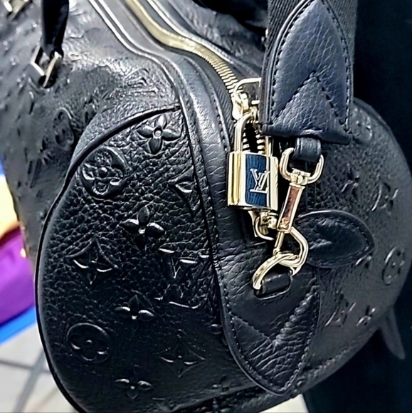 Authentic Louis Vuitton monogram Revelation Neo Papillion GM make offers - Picture 3 of 14